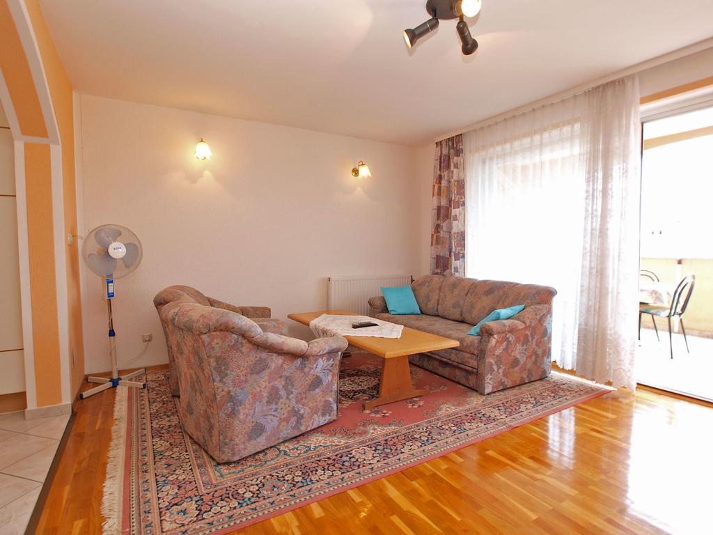 Apartments Denis 19 Fažana エクステリア 写真