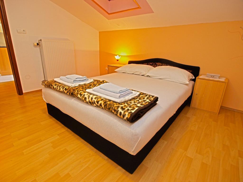 Apartments Denis 19 Fažana エクステリア 写真