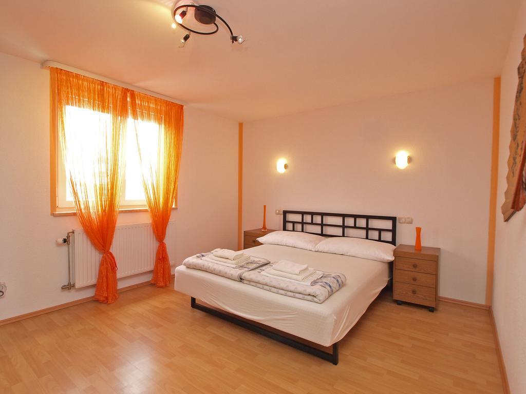 Apartments Denis 19 Fažana エクステリア 写真