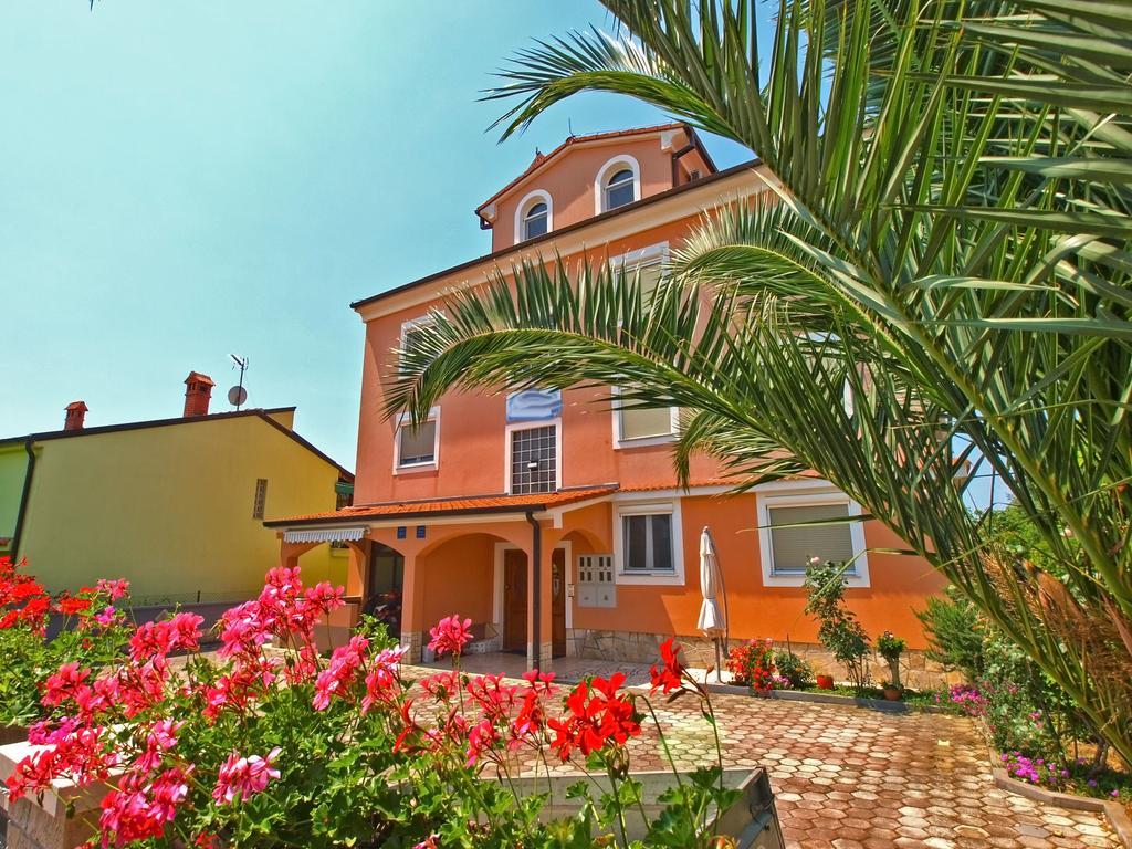 Apartments Denis 19 Fažana エクステリア 写真