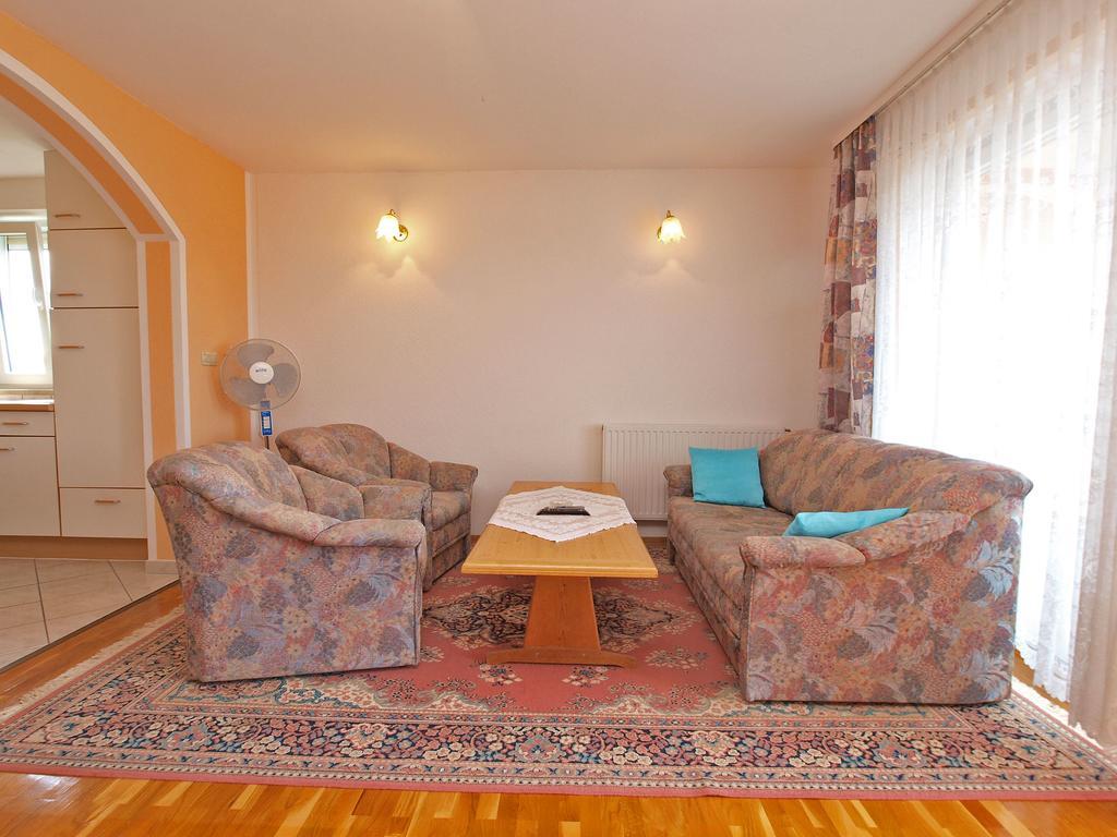 Apartments Denis 19 Fažana エクステリア 写真
